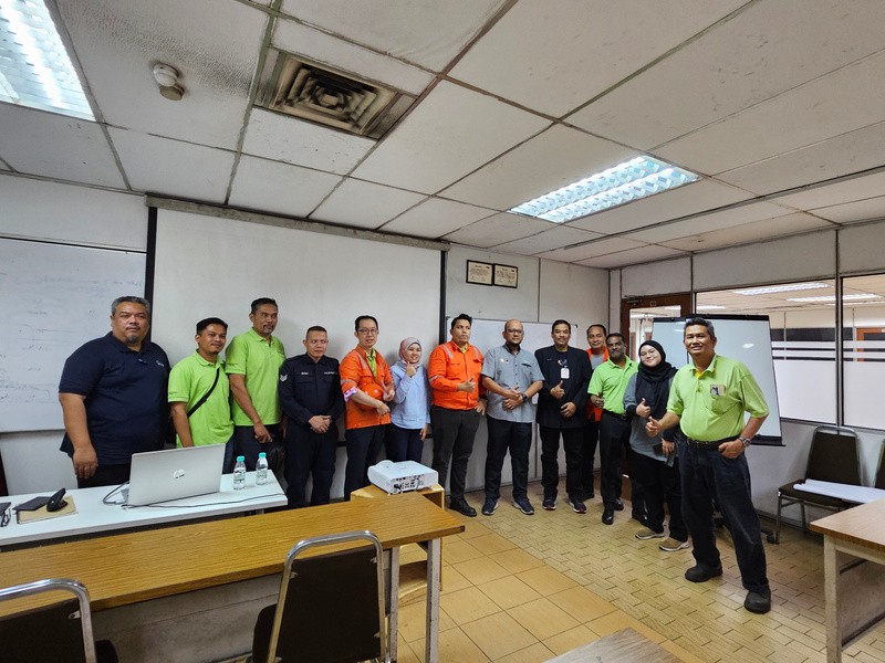 Amsteel group photo